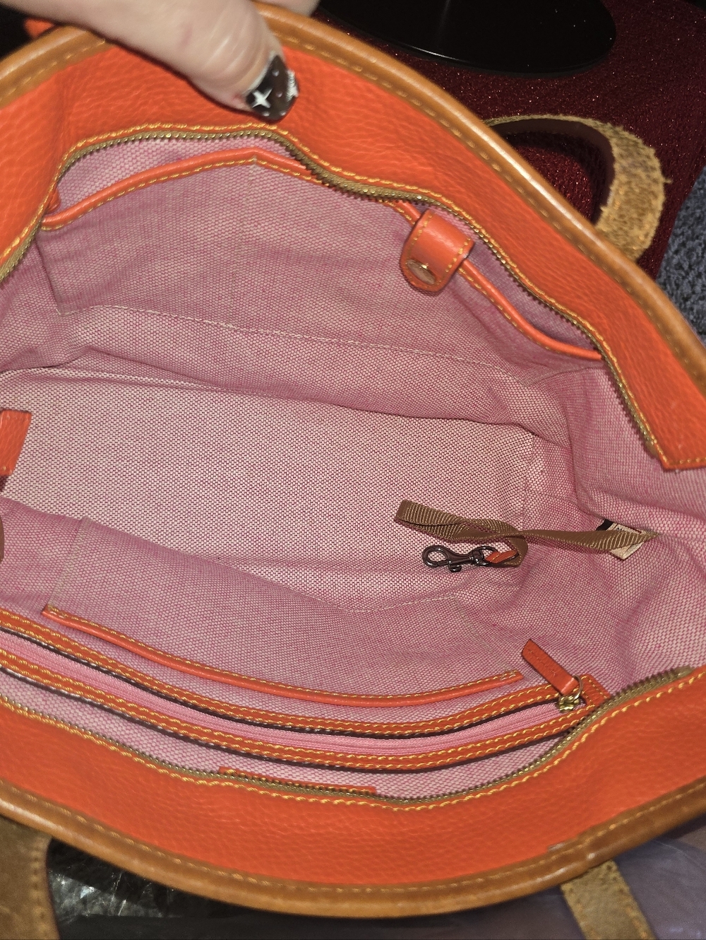 🦆Dooney & Bourke Orange Pebbled Leather Tote with Tan Trim EUC - Picture 10 of 15